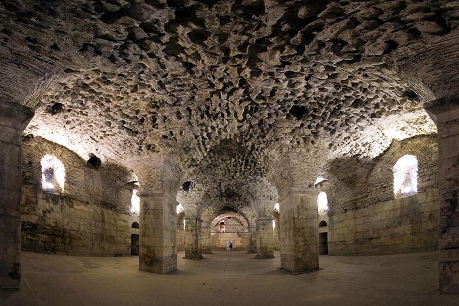 Luxury Apartment In Ancient City Split Exteriör bild